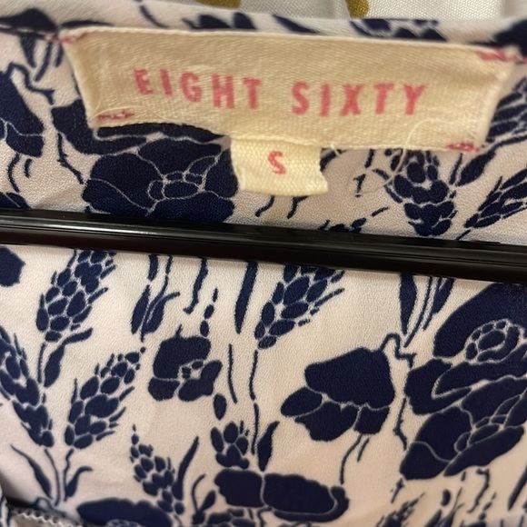 Eight Sixty flowy navy and white floral tank. Size S. - Picture 3 of 3